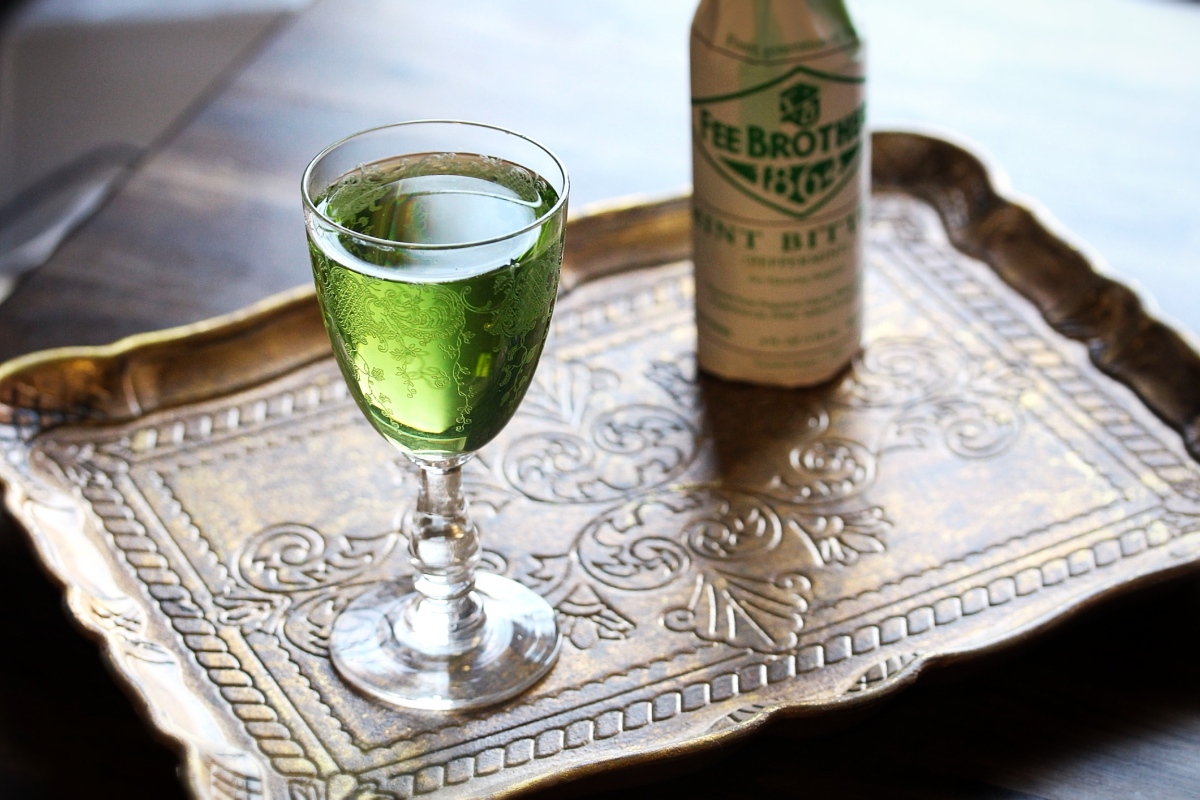 Improved Shamrock Cocktail | The Straight Up